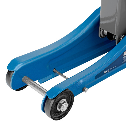 Домкрат гидравлический подкатной в пластиковом кейсе, 2 т, Low Profile, 80-380 мм Stels по ценам производителя в Москве с доставкой по всей России