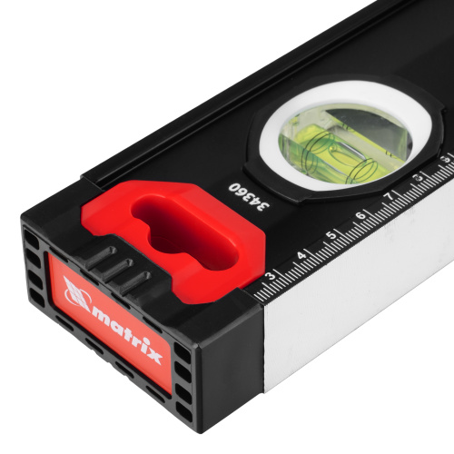 Уровень алюминиевый, усиленный, фрезерованный, 3 глазка, 400 мм Matrix по ценам производителя в Москве с доставкой по всей России