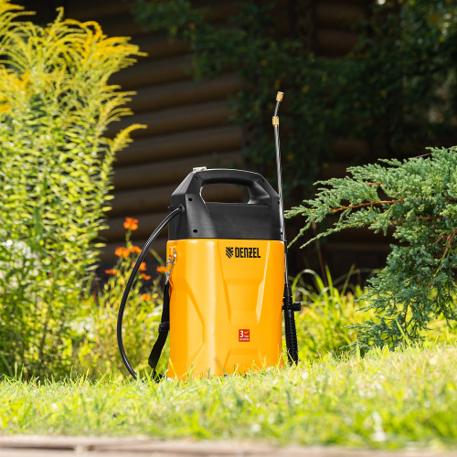 Опрыскиватель аккумуляторный D-8LI, 8 л, 12 В, 2 Ач Denzel по ценам производителя в Москве с доставкой по всей России