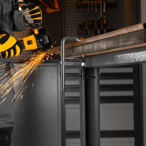 Струбцина F-образная, 80x200мм, кованая Denzel по ценам производителя в Москве с доставкой по всей России