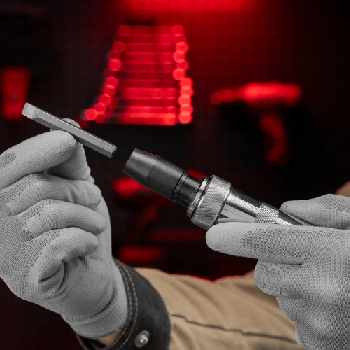 Отвертка ударно-поворотная 1/2, набор бит, 6 шт, пластиковый бокс Matrix по ценам производителя в Москве с доставкой по всей России