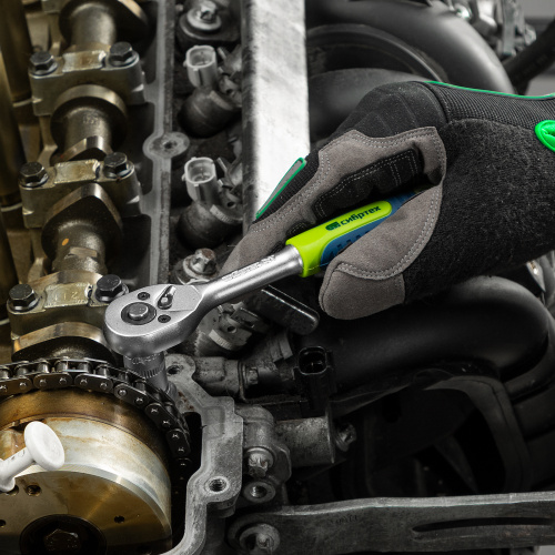 Набор инструментов, 1/2", 3/8", 1/4", пластиковый кейс 215 предм. Сибртех по ценам производителя в Москве с доставкой по всей России