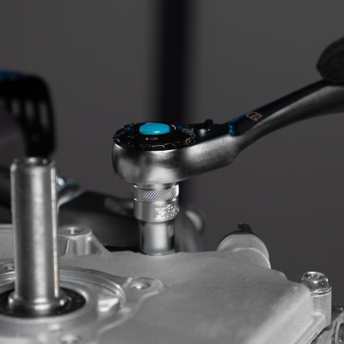 Набор торцевых головок, трещотка 120 зубьев, 1/2", 1/4", CrV, 41 предмет Gross по ценам производителя в Москве с доставкой по всей России