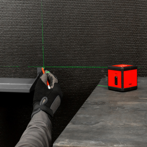 Лазерный уровень XQB GREEN Basic SET, 20 м, зеленый луч, батарейки, резьба 1/4" MTX по ценам производителя в Москве с доставкой по всей России