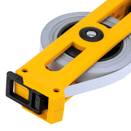 Рулетка геодезическая 20 м х 13 мм, открытый корпус, металлическая лента Denzel по ценам производителя в Москве с доставкой по всей России