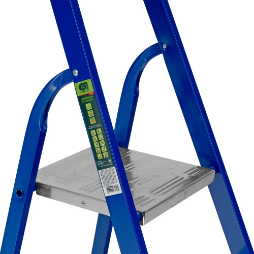 Стремянка, 6 ступеней, стальной профиль, алюминиевые ступени Сибртех по ценам производителя в Москве с доставкой по всей России