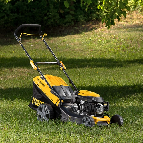 Газонокосилка бензиновая GLD-460, 146 куб.см, ширина 46 см, ручная, 7 уровней, травосборник 50 л Denzel по ценам производителя в Москве с доставкой по всей России