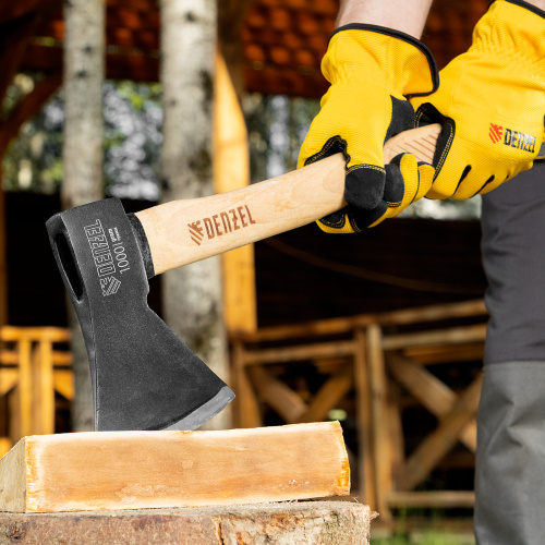 Топор, 1000 г, кованый, буковое топорище Denzel по ценам производителя в Москве с доставкой по всей России
