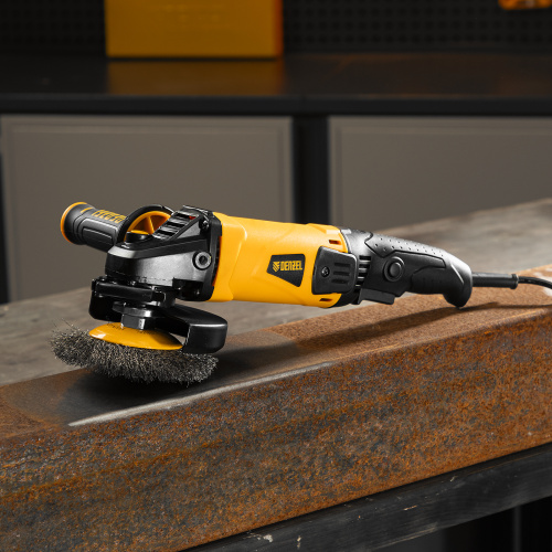 Машина шлифовальная угловая AG125-1100A, 1100 Вт, 125 мм, 3000-11000 об/мин Denzel по ценам производителя в Москве с доставкой по всей России