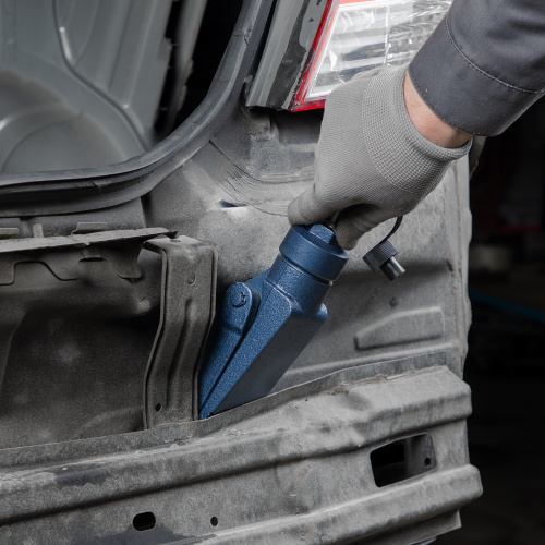 Растяжка гидравлическая, 10 т, набор из 17 предметов, 7 сменных насадок, в металлическом кейсе Stels по ценам производителя в Москве с доставкой по всей России