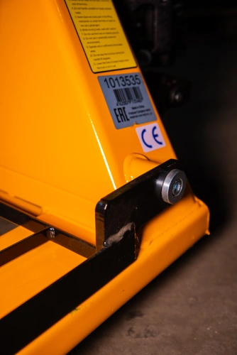 Тележка гидравлическая с решеткой 2500 кг 1150 мм полиуретановые колеса XILIN BFR по ценам производителя в Москве с доставкой по всей России