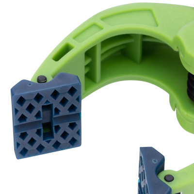 Струбцина клещеобразная 2-3/4, пластиковый корпус, двухкомпонентные рукоятки, усиленная пружина, 70 мм Сибртех по ценам производителя в Москве с доставкой по всей России