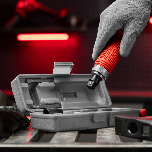 Отвертка ударно-поворотная 1/2, набор бит, 6 шт, обрезиненная ручка, пластиковый бокс Matrix по ценам производителя в Москве с доставкой по всей России