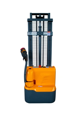 Штабелер самоходный 1,5 т 2,5 м XILIN CDD15R-EN 24/105 В/Ач с раздвижными вилами по ценам производителя в Москве с доставкой по всей России