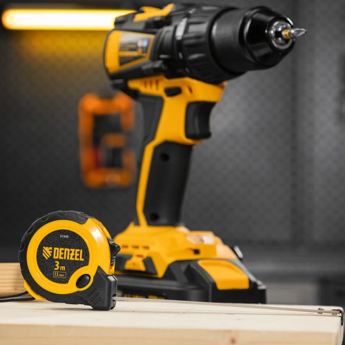 Рулетка 3м х 13мм, двухкомп. корпус, кнопка-пауза Denzel по ценам производителя в Москве с доставкой по всей России