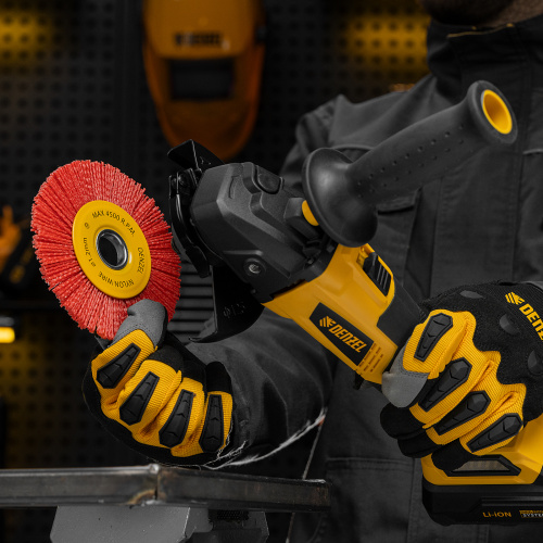 Щетка для УШМ, 125 мм, Плоская, нейлоновая щетина, посадка 22,2 мм Denzel по ценам производителя в Москве с доставкой по всей России