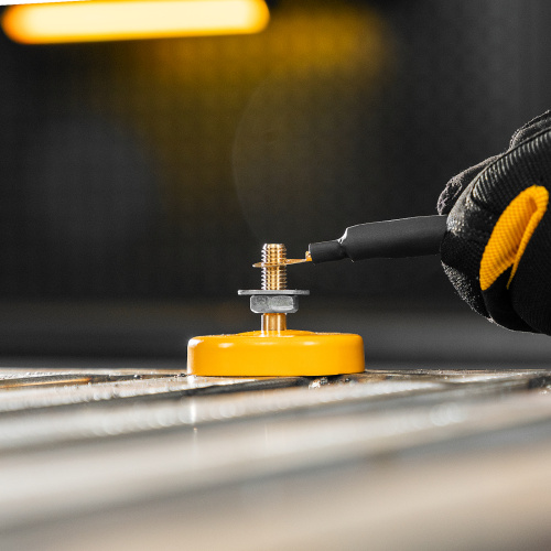 Клемма магнитная "масса" для сварочных работ Denzel по ценам производителя в Москве с доставкой по всей России