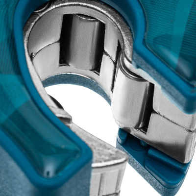 Труборез ладонный "Piranha", 16 мм, 1/2, автоматическая регулировка зажима трубы, трещотка с храповым механизмом, отверстие 1/4 Gross по ценам производителя в Москве с доставкой по всей России