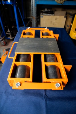 Роликовая платформа подкатная TOR 12000R-08SW 12 т по ценам производителя в Москве с доставкой по всей России