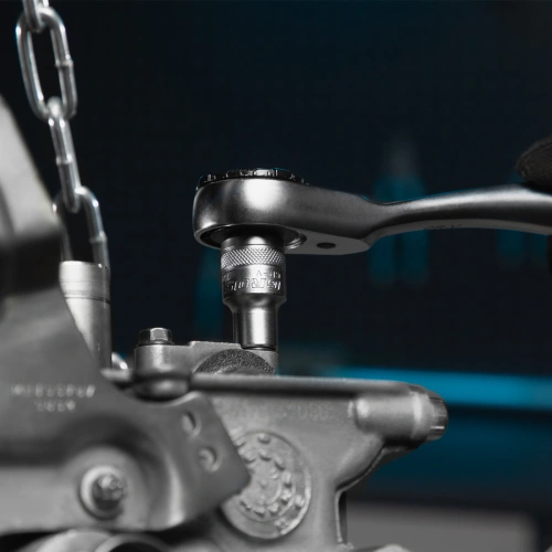 Набор инструментов, 1/2", 3/8", 1/4", CrV, 120 зубьев, 216 предметов Gross по ценам производителя в Москве с доставкой по всей России