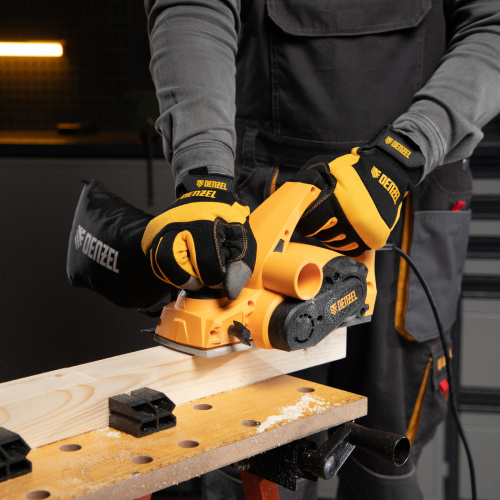 Рубанок электрический EP-82, 720 Вт, 82 мм Denzel по ценам производителя в Москве с доставкой по всей России