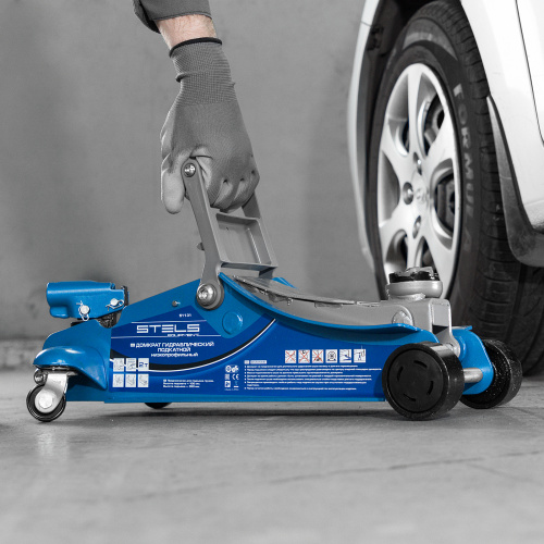 Домкрат гидравлический подкатной, поворотная рукоятка, 2 т, Low Profile, 100-350 мм Stels по ценам производителя в Москве с доставкой по всей России