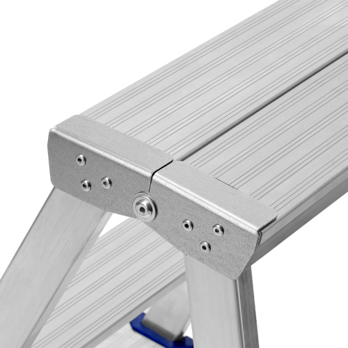 Стремянка двусторонняя 3 ступени, алюминиевая, Сибртех по ценам производителя в Москве с доставкой по всей России