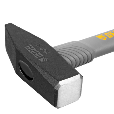 Молоток слесарный, 1000 г, кованый, фибергласовая рукоятка c TPR покрытием Denzel по ценам производителя в Москве с доставкой по всей России