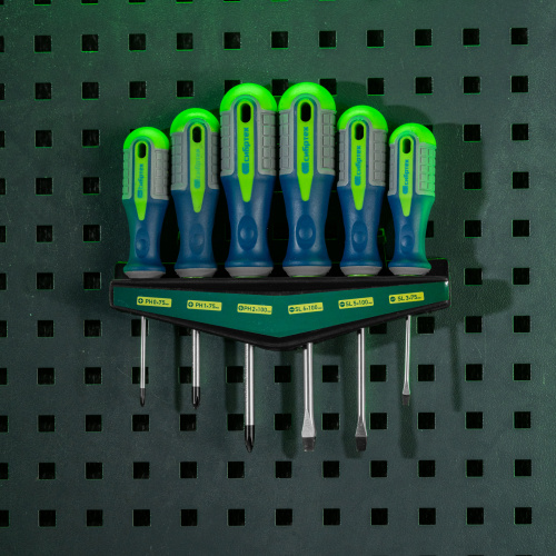 Набор отверток, CrV, трехкомпонентные рукоятки, 6 предметов Сибртех по ценам производителя в Москве с доставкой по всей России