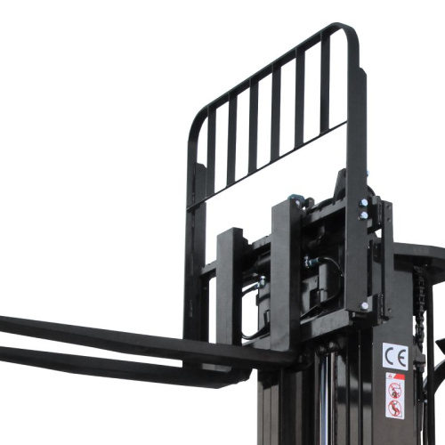 Электрический погрузчик YETT CPD18-A3LIH4-M-ZSM480-SS по ценам производителя в Москве с доставкой по всей России