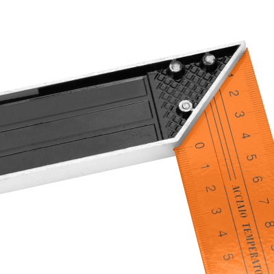 Угольник, 250 мм, металлический Sparta по ценам производителя в Москве с доставкой по всей России