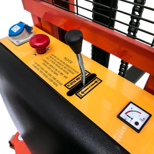 Электрический штабелер PROLIFT SPN 2016 по ценам производителя в Москве с доставкой по всей России