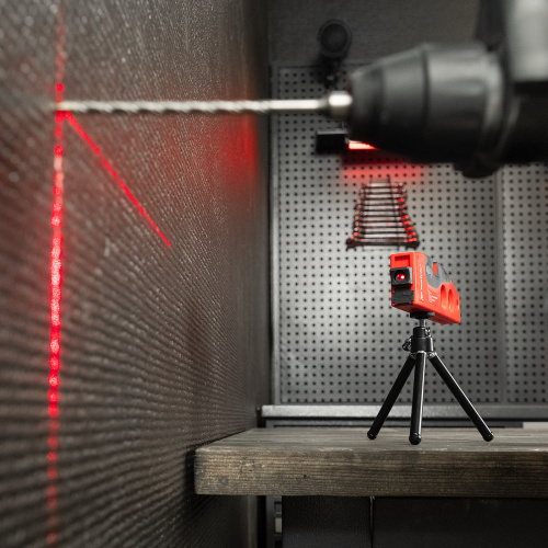 Лазерный уровень, 180 мм, 220 мм штатив, 4 глазка Matrix по ценам производителя в Москве с доставкой по всей России