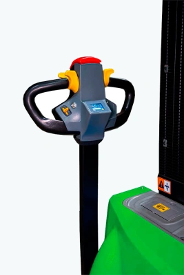 Штабелер самоходный 1,5 т 4,0 м TOR WS15H-4000SC PRO Li-ion 24/100 В/Ач контр. скорости подъема по ценам производителя в Москве с доставкой по всей России