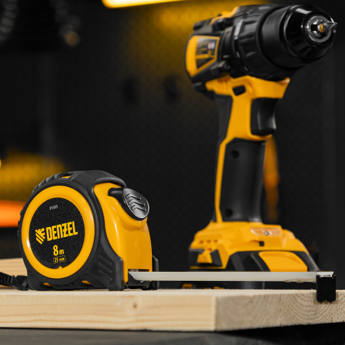 Рулетка 8м х 25мм, обрезиненный корпус, автоматическая фиксация Denzel по ценам производителя в Москве с доставкой по всей России