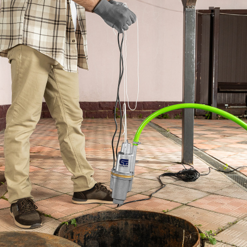 Вибрационный насос СВН300-15, верхний забор, 300 Вт, напор 75 м, 1200 л/ч, кабель 15 м Сибртех по ценам производителя в Москве с доставкой по всей России