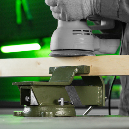 Тиски слесарные, 125 мм, стальные, поворотные Сибртех по ценам производителя в Москве с доставкой по всей России