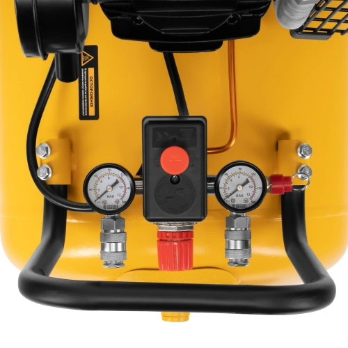 Компрессор воздушный BCV2200/100, ременный привод, 2.2 кВт, 100 литров, 370 л/мин Denzel по ценам производителя в Москве с доставкой по всей России