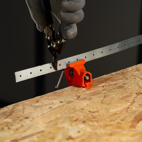 Тиски, 40 мм, крепление для стола Sparta по ценам производителя в Москве с доставкой по всей России