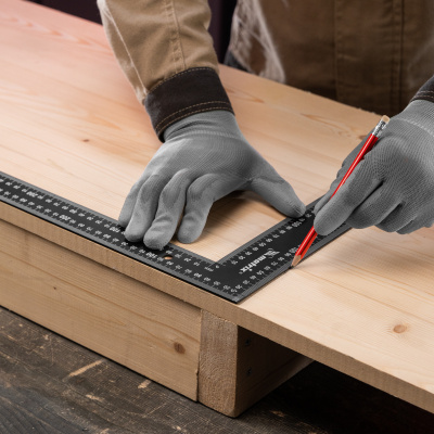 Угольник, 400 х 600 мм, цельнометаллический Matrix по ценам производителя в Москве с доставкой по всей России