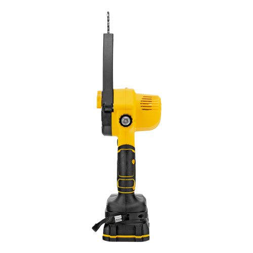 Цепная мини-пила аккумуляторная бесщет., CCS-150, шина 150 мм, Li-Ion, 20 В Denzel по ценам производителя в Москве с доставкой по всей России