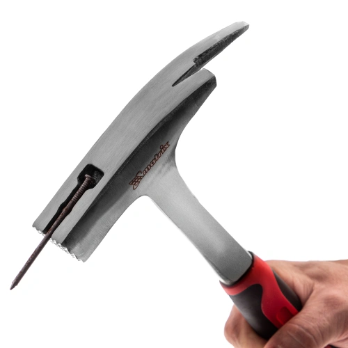 Молоток кровельщика, 600 г, цельнометаллический, двухкомпонентная рукоятка Matrix по ценам производителя в Москве с доставкой по всей России