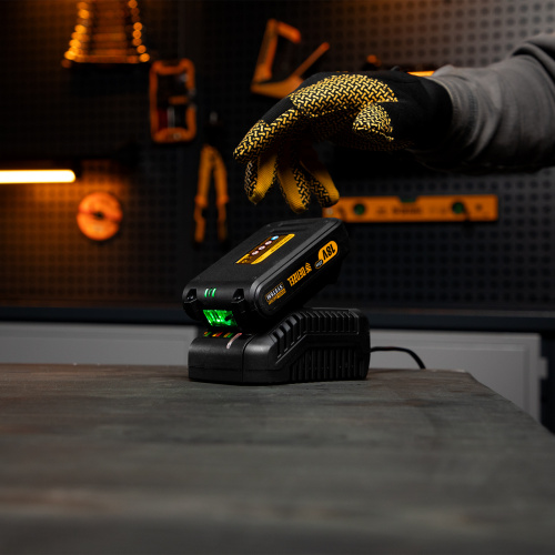 Батарея аккумуляторная IB-18-2.0, Li-Ion, 18 В, 2.0 А/ч Denzel по ценам производителя в Москве с доставкой по всей России