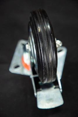 Колесо поворотное резина SRCLb 55 125 мм с тормозом (N) по ценам производителя в Москве с доставкой по всей России