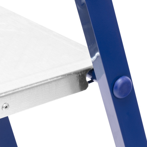 Стремянка, 3 ступени, стальная, Сибртех по ценам производителя в Москве с доставкой по всей России