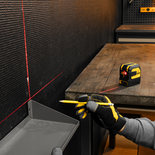 Лазерный уровень LX 02 Red, 20 м, 635 нм, резьба 1/4" Denzel по ценам производителя в Москве с доставкой по всей России