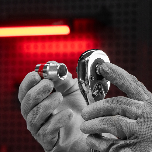 Ключ-трещотка 1/2", CrV, 45 зубьев, с быстрым сбросом, цельнометаллический, хром Matrix по ценам производителя в Москве с доставкой по всей России