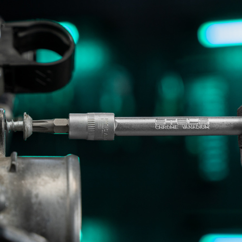 Набор инструментов 1/2", 1/4", CrV, 12 гранные головки, пластиковый кейс, 94 предмета Stels по ценам производителя в Москве с доставкой по всей России