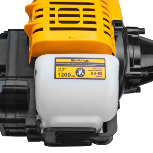 Триммер бензиновый DT-43E, 43 см3, неразъемная штанга, электростартер, состоит из 2 частей Denzel по ценам производителя в Москве с доставкой по всей России