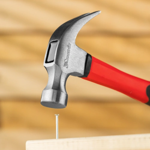 Молоток-гвоздодер optimal, 450 г, фибергласовая обрезиненная рукоятка Matrix по ценам производителя в Москве с доставкой по всей России